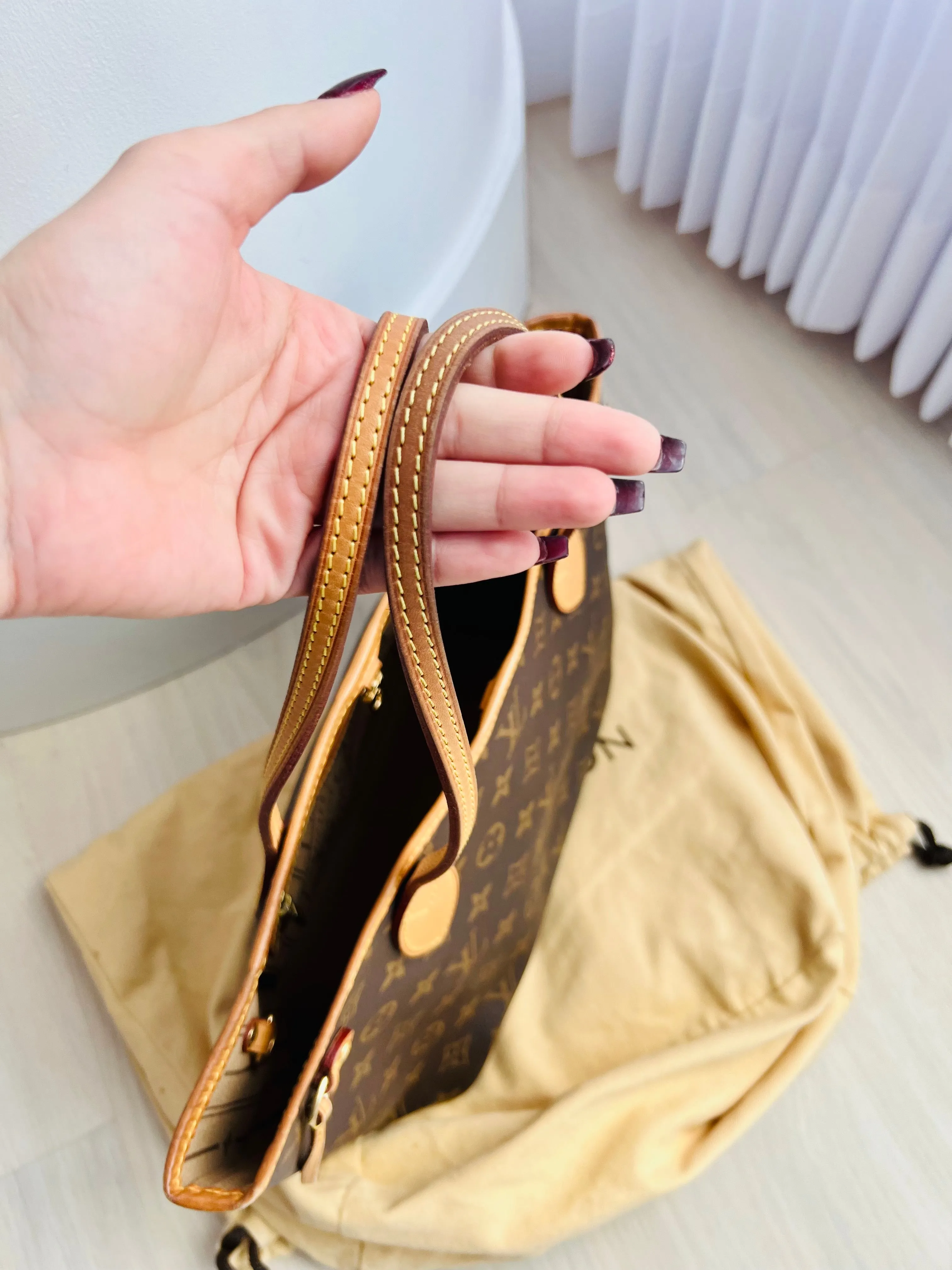 Louis Vuitton Neverfull bag