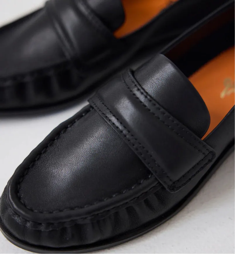 Miro Leather Loafer | Black