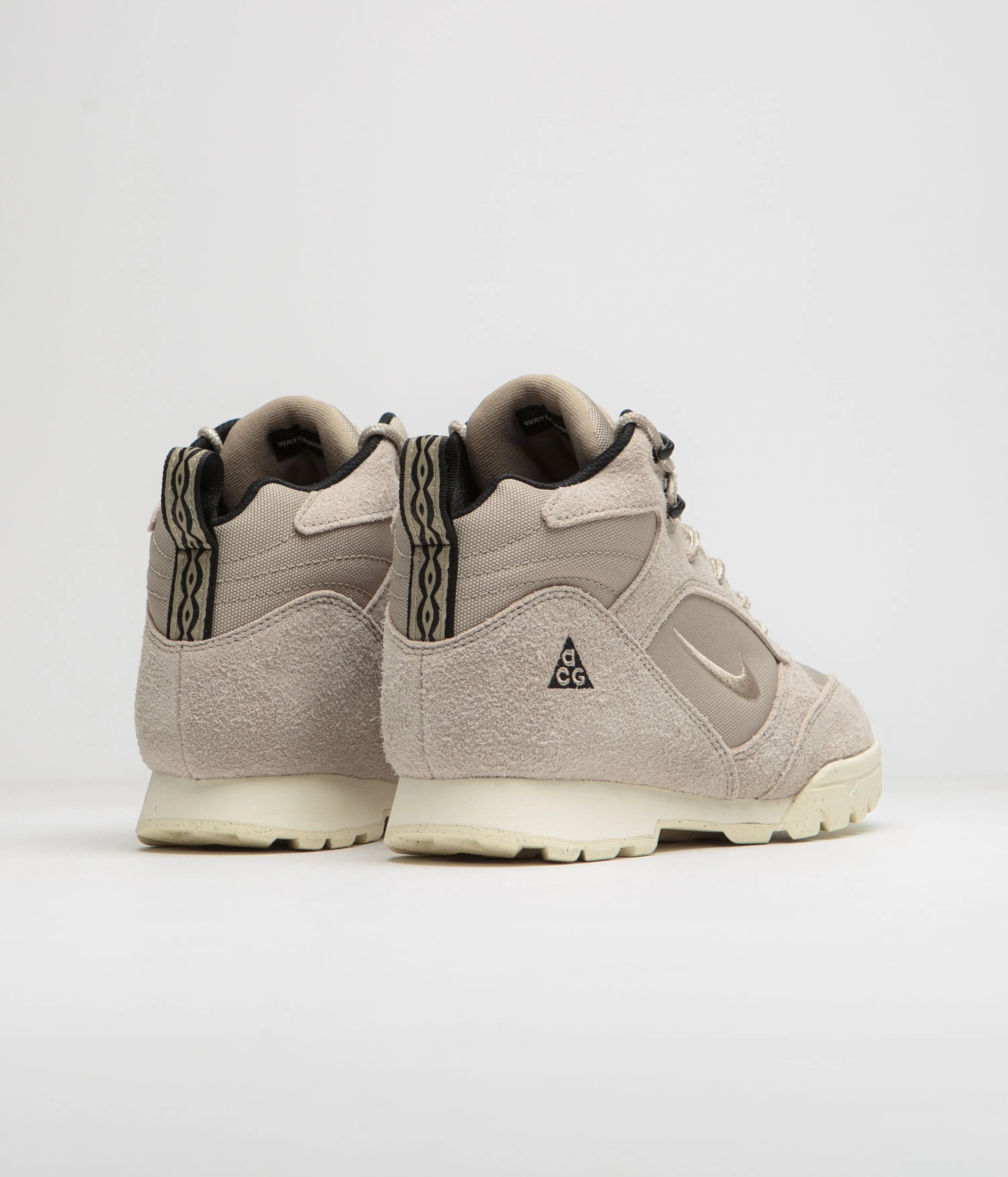 Nike ACG Torre Mid Waterproof Shoes - Khaki / Khaki - Coconut Milk - Black